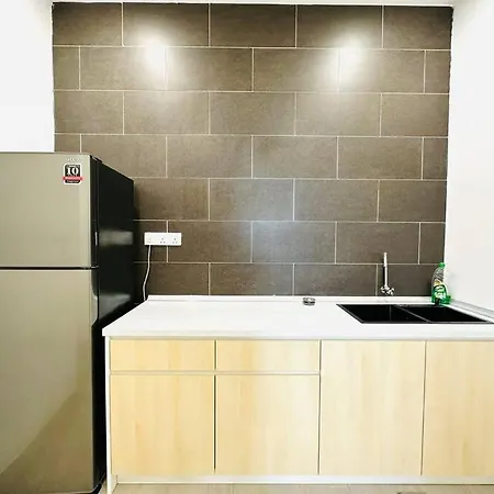 Kuching Bdc Saradise Rex Apartment Exterior photo